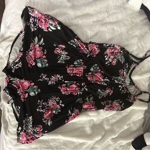 Torrid 2X Black and pink flower print romper.